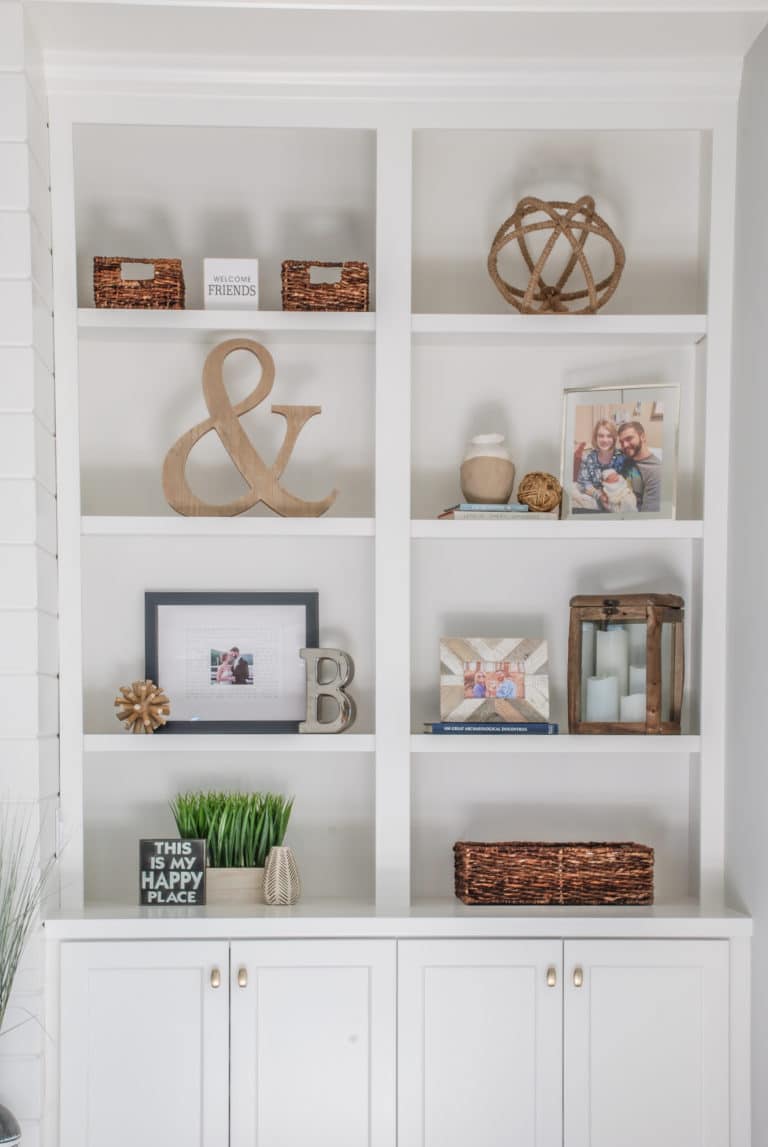 2 Ways to Tastefully Display Family Photos | HOME by KMB